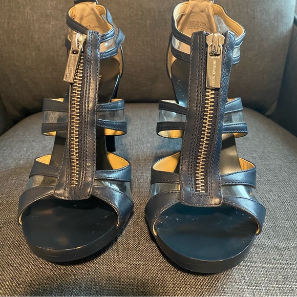 Michael Kors Leather PVC Clear Strappy High Heel Navy size 6.5 M - Picture 7 of 11